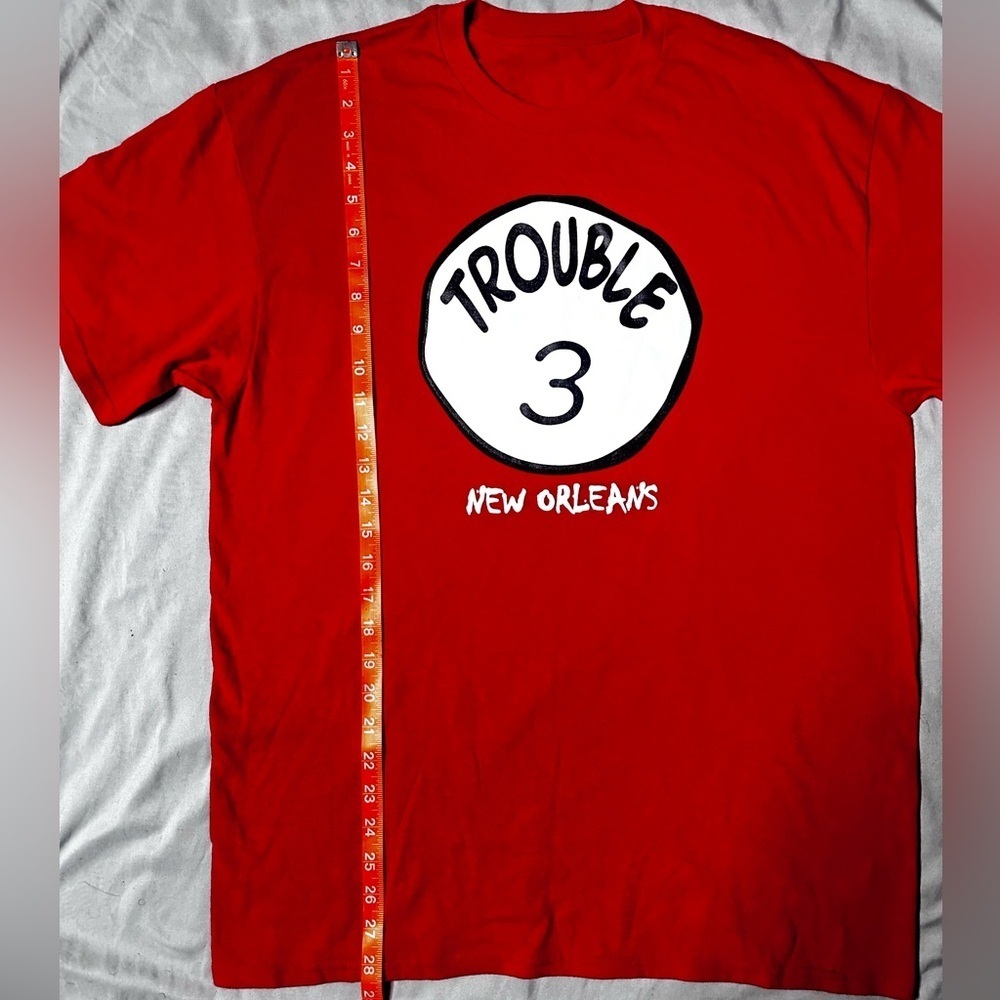 ‘Trouble 3’ New Orleans Red T-Shirt - Picture 5 of 6